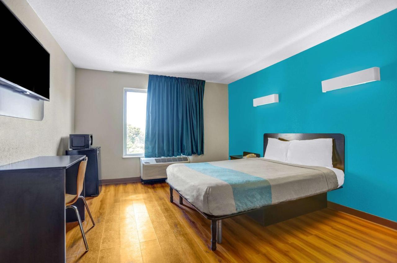 Motel 6-Raleigh, Nc - North Esterno foto